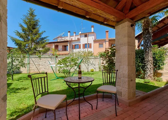 House Arena Πούλα