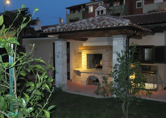 House Arena Πούλα