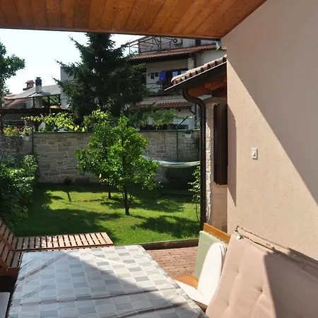 House Arena *